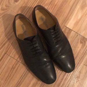 NEIMAN MARCUS Rubber Sole Oxford Dress Shoes